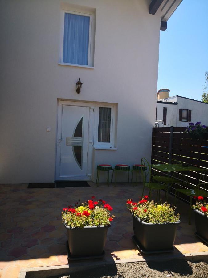 Kupola Apartman Szeged Exterior foto