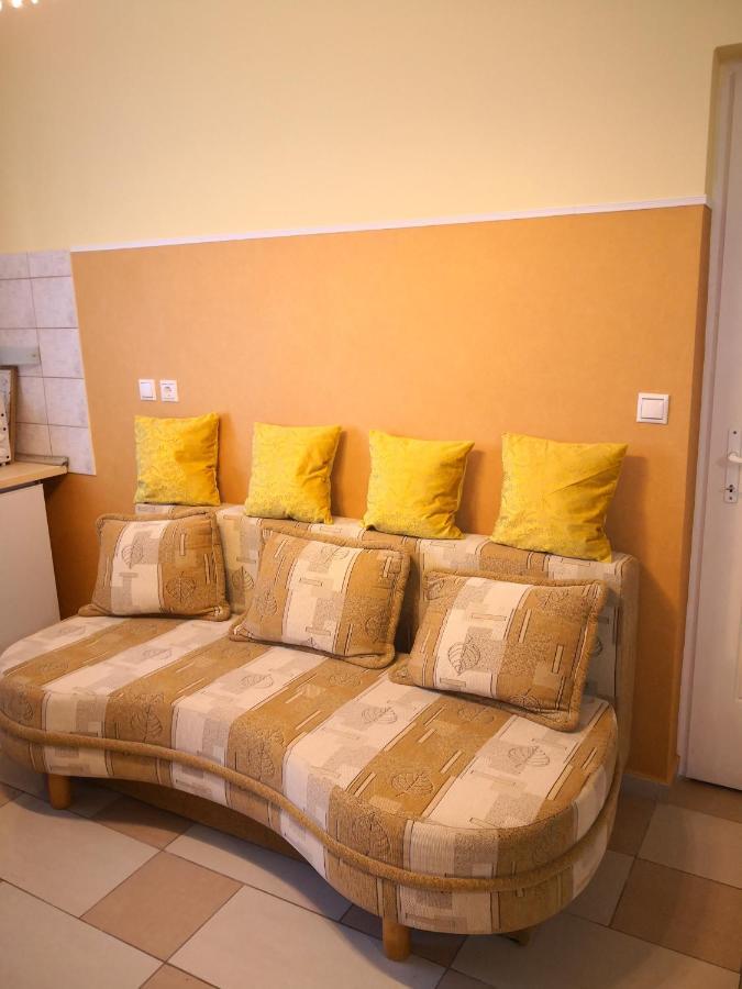 Kupola Apartman Szeged Exterior foto
